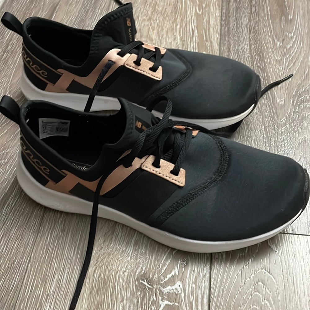 Women’s New Balance shoes